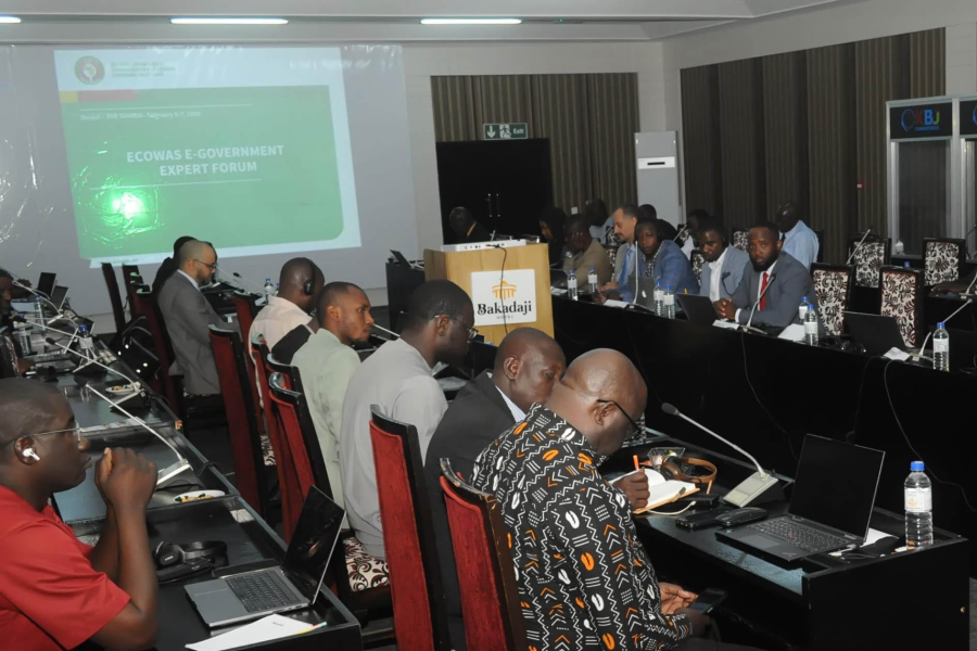 la-cedeao-s-engage-pour-une-gouvernance-numerique-efficace-en-afrique-de-l-ouest