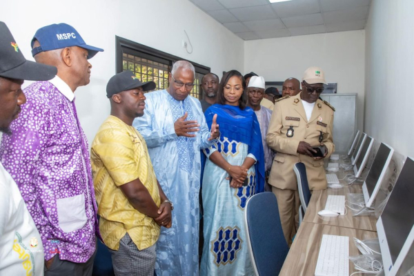 Guinée : le gouvernement lance un centre numérique au service des jeunes à Kankan