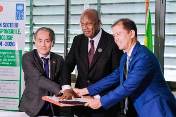 gabon-2-2-millions-du-japon-pour-developper-l-e-justice