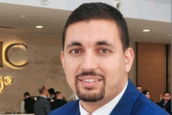 Kheireddine Boulefa Connects Algerians with Global Expertise