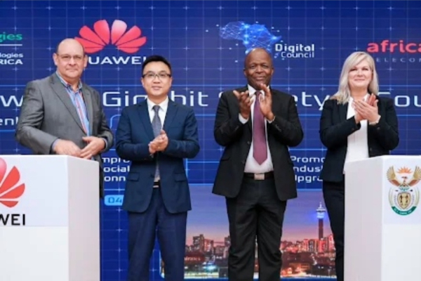 l-afrique-du-sud-s-associe-a-huawei-pour-developper-sa-couverture-internet-a-haut-debit